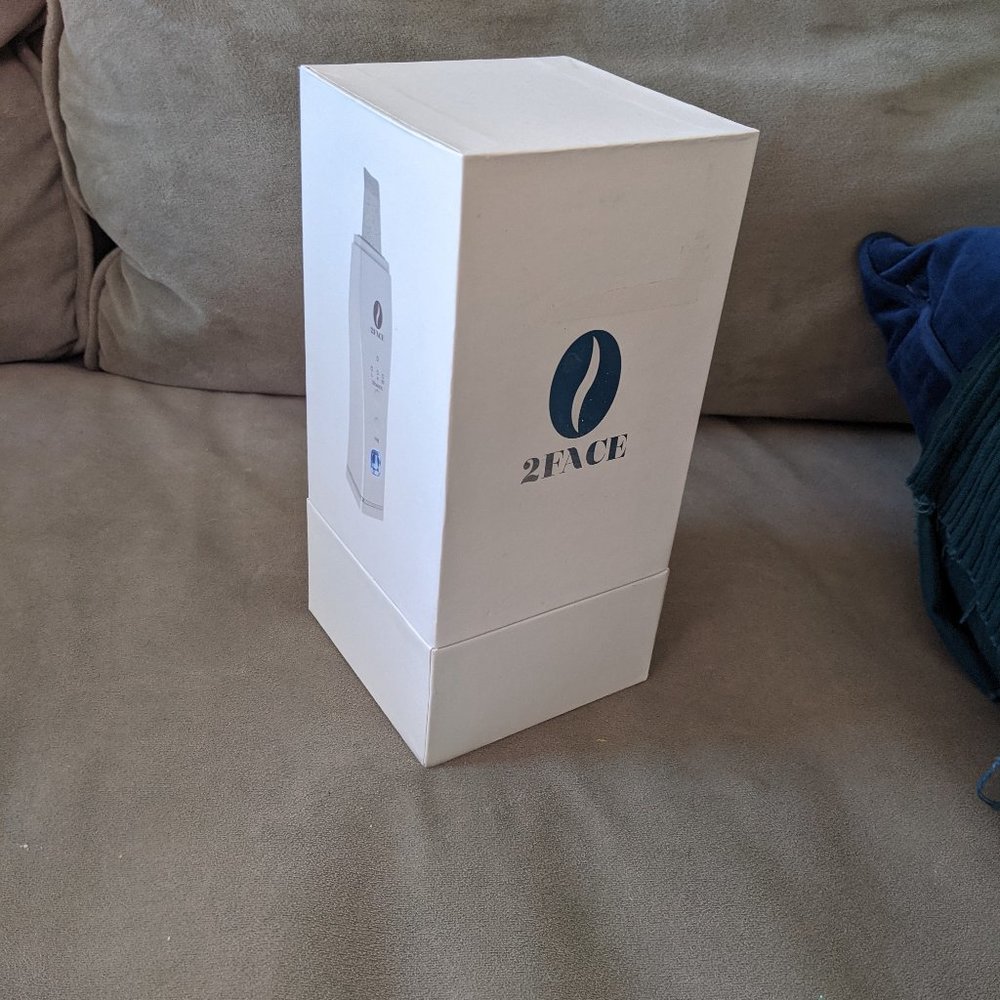 2Face Ultrasonic Mist Scrubber